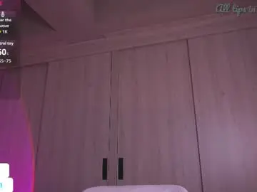 Chaturbate Live Sex Cam of hottestdavidx