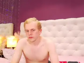 Chaturbate Live Sex of lighttoheaven
