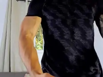 Chaturbate Live Sex of mr_adrian_