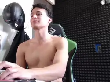 Chaturbate Live Porn of mr_lollipop77