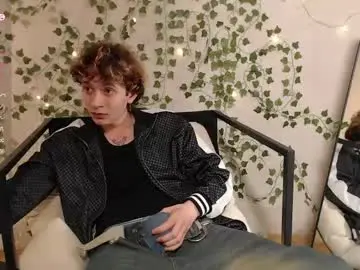 Chaturbate Nude Webcam of kiriae21