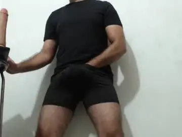 Chaturbate Live Sex Cam of ridingdildotocum