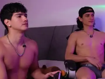 Chaturbate Live Porn of bbbeachboy