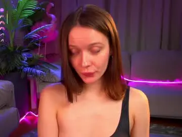 Chaturbate Free Porn Cam of nikkisilk