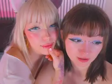 Chaturbate Watch Live Sex Cams of nikkisilk