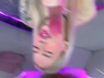 Chaturbate Adult Webcams of nikkisilk