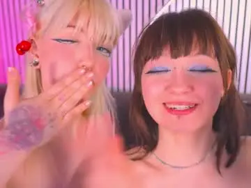 Chaturbate Free Porn Cam of nikkisilk