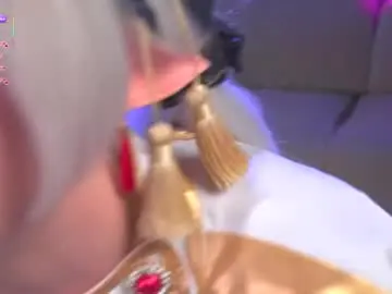 Chaturbate Live Porn of nikkisilk