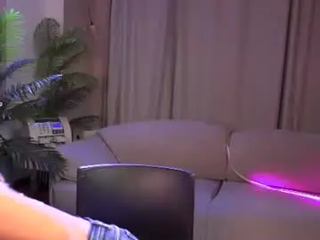 Chaturbate Live Sex Cam of nikkisilk