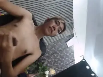 Chaturbate Nude Webcam of carlai_2
