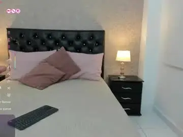 Chaturbate Adult Video Chat of emili_lenus