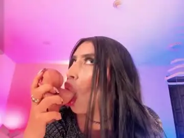 Chaturbate Sex Cam of leahlombardi_