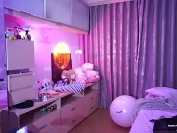 Chaturbate Best live sex cam show of madnessalise