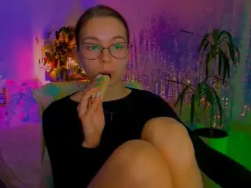 Chaturbate Best live sex cam show of poli__