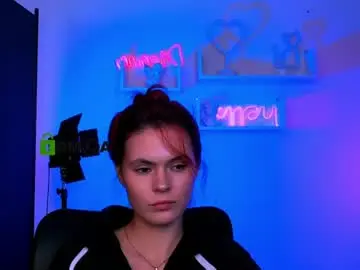 Chaturbate Watch Live Sex Cams of ariabloomm