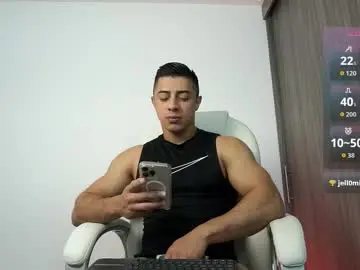 Chaturbate Live Sex Cam of devin_hunter