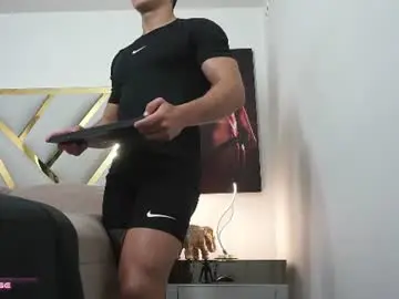 Chaturbate Live Sex Cam of devin_hunter