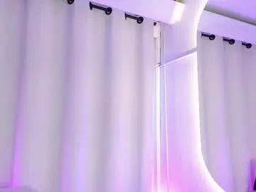 Chaturbate Nude Webcam of emmaclark_1