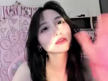 Chaturbate Free Porn Cam of holy420loly