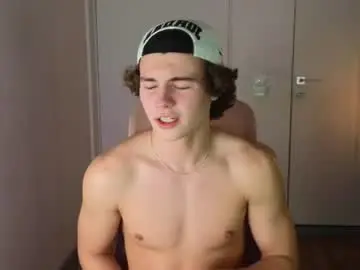 Chaturbate Best live sex cam show of whiteskyy_