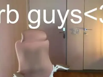 Chaturbate Free Porn Cam of whiteskyy_