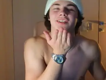 Chaturbate Free Live Porn of whiteskyy_