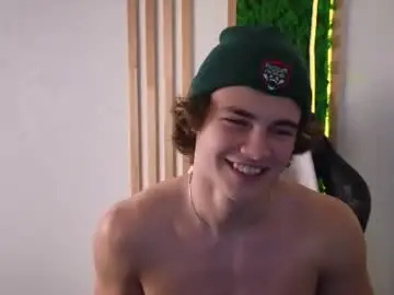 Chaturbate Watch Live Sex Cams of whiteskyy_