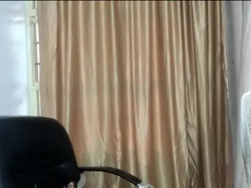 Chaturbate Sex Cam of ebony_pussygirl2