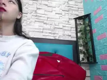 Chaturbate Live Sex Cam of maily_can