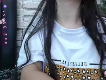 Chaturbate Nude Webcam of maily_can