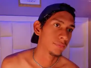 Chaturbate Free Porn Cam of nick_collins20
