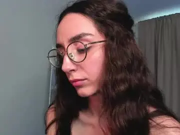 Chaturbate Live Sex Cam of smart_eliz