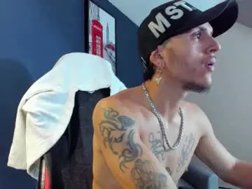 Chaturbate Sex Chat of danteolsen