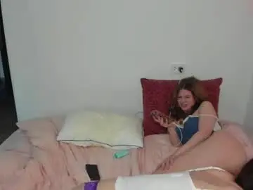 Chaturbate Live Sex Cam of eumomino
