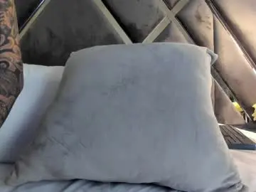 Chaturbate Sex Cam of ivonne_millerr