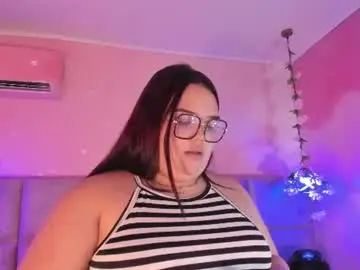 Chaturbate Live Sex Cam of lushie_love