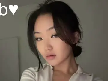 Chaturbate Live Sex Cam of elegant_vibes