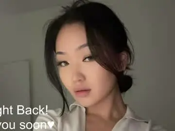 Chaturbate Live Sex Cam of elegant_vibes