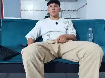 Chaturbate Live Porn of jacques_cardiet