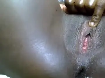 Chaturbate Adult Webcams of prettyelsie