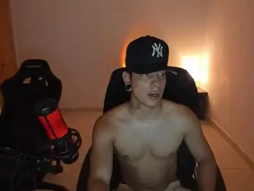 Chaturbate Nude Webcam of saenz_hotx