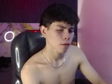Chaturbate Free Live Porn of eliot_rizzo