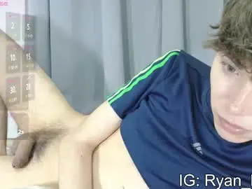 Chaturbate Sex Chat of ryan_mckenzziee