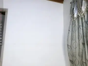 Chaturbate Live Sex Cam of angelm888