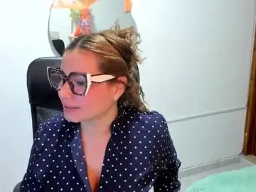 Chaturbate Live Porn of julieta_star69
