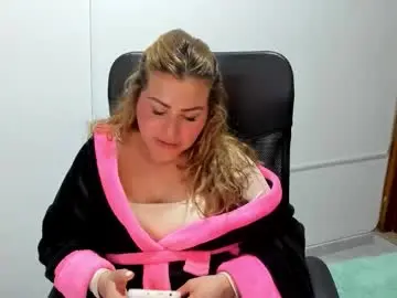 Chaturbate Live Sex of julieta_star69