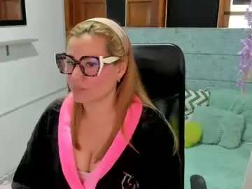 Chaturbate Adult Webcams of julieta_star69