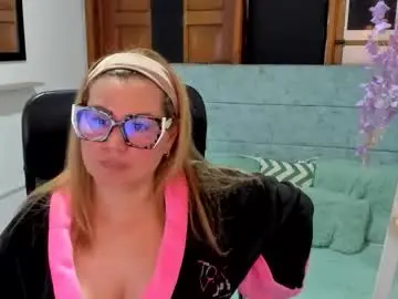 Chaturbate Sex Chat of julieta_star69