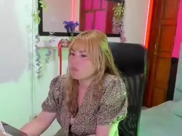Chaturbate Free Live Porn of julieta_star69