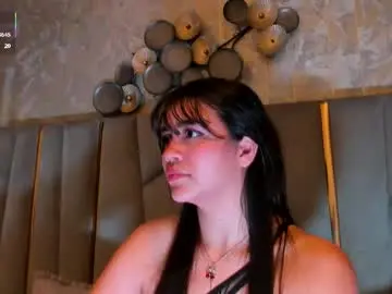 Chaturbate Live Sex Cam of kimdevinne